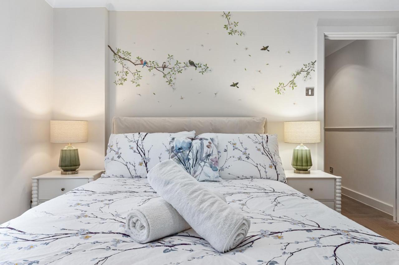 Tranquil 2 Bedroom Apartment Close To St. Paul'S Cathedral Londen Buitenkant foto