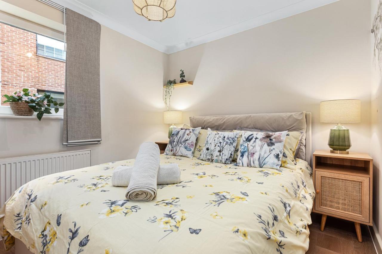 Tranquil 2 Bedroom Apartment Close To St. Paul'S Cathedral Londen Buitenkant foto