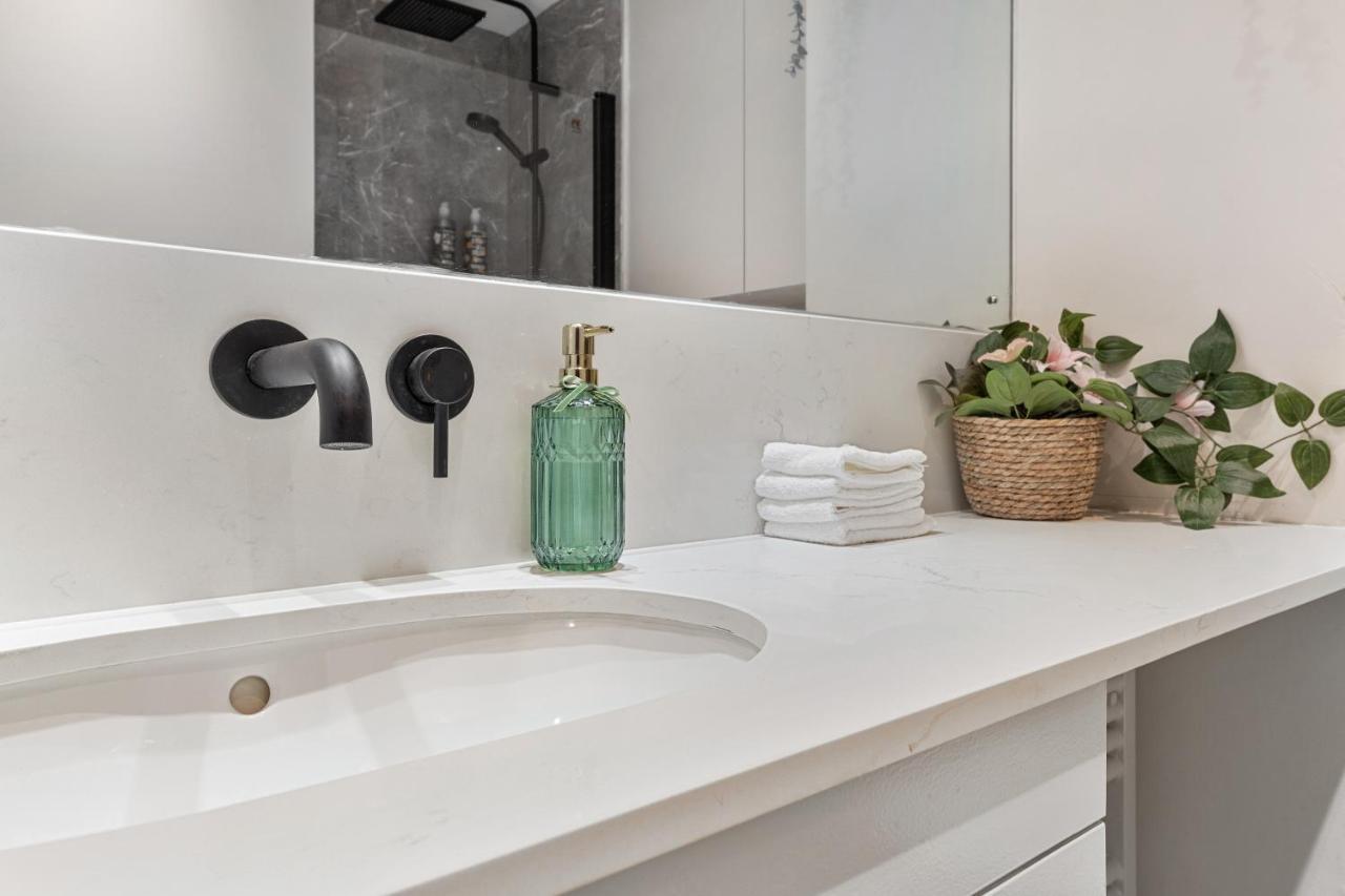 Tranquil 2 Bedroom Apartment Close To St. Paul'S Cathedral Londen Buitenkant foto