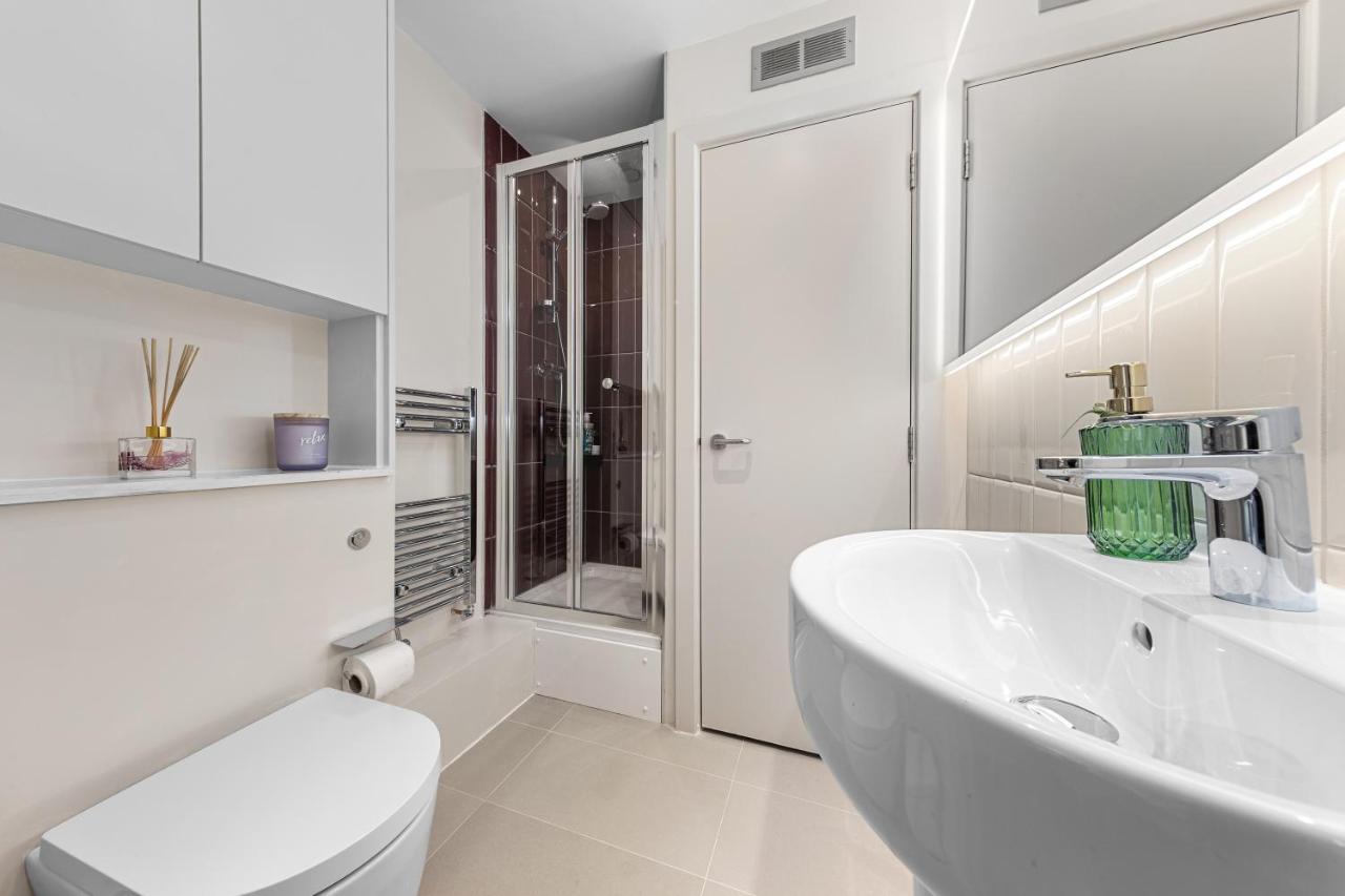 Tranquil 2 Bedroom Apartment Close To St. Paul'S Cathedral Londen Buitenkant foto